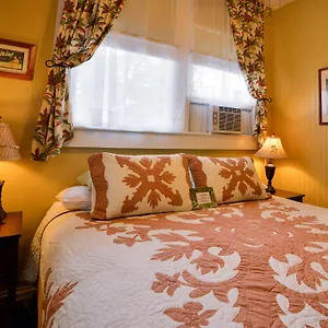 Wailuku Guesthouse Wailuku